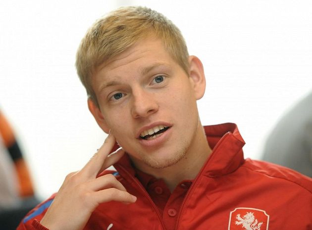 Matěj Vydra v pražském NH Prague Hotelu, kde se sešla česká fotbalová reprezentace před kvalifikačními zápasy s Dánskem a Arménií.