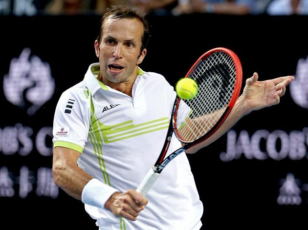 Český tenista Radek Štěpánek v zápase druhého kola Australian Open se Švýcarem Stanem Wawrinkou.