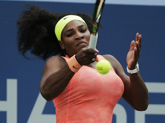 Serena Williamsová učinila na US Open další krok k zisku kalendářního Grand Slamu.