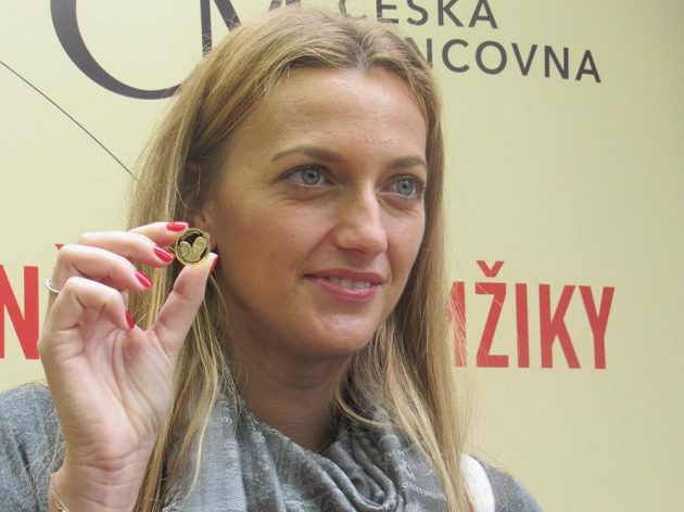 Česká tenistka Petra Kvitová si v Jablonci nad Nisou vyrazila zlatou medaili s vlastní podobiznou.