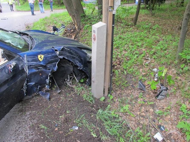 Škoda na Voráčkově fearri byla vyčíslena na 3 milióny korun.