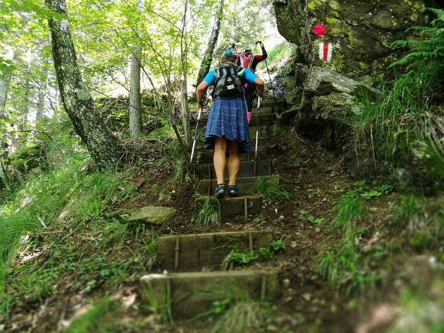 Scenic Trail - vzhůru do schodů.