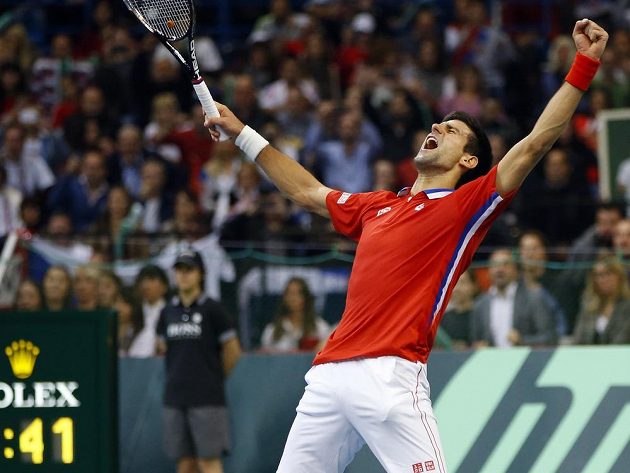 Novak Djokovič vyhrál ve finále Davis Cupu oba singly, ani to však Srbům k triumfu nestačilo.