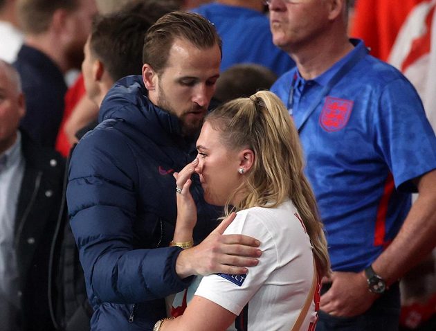 Kapitán anglických fotbalistů Harry Kane označil prohru v penaltovém rozstřelu s Itálií ve finále mistrovství Evropy za nejhorší pocit na světě.