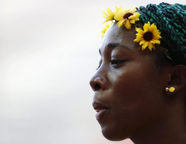 Shelly-Ann Fraserová-Pryceová zaujala diváky v Pekingu svým "letním" účesem.