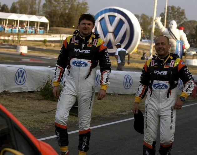 Martin Prokop (vlevo) a Jan Tománek z Czech Jipocar týmu během Mexické rallye.