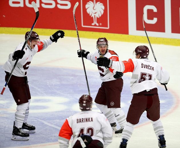 Srovnáno, Lukáš Klimek srovnal skóre ve finále Ligy mistrů: Frölunda - Sparta 3:3.