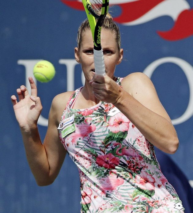 Kristýna Plíškova při utkání prvního kola US Open s Japonkou Misu Egučiovou.