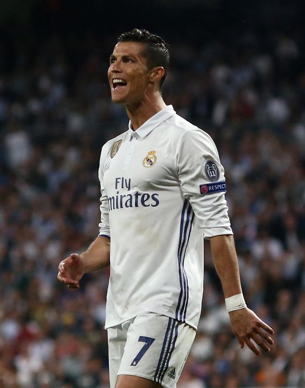 Cristiano Ronaldo vstřelil v prvním zápasu i v odvetě Bayernu po dvou gólech vystřílel Realu Madrid postup do semifinále Ligy mistrů.