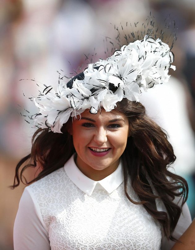 Fantazii se meze nekladou. I to je tradiční Grand National Festival na závodišti v Aintree.