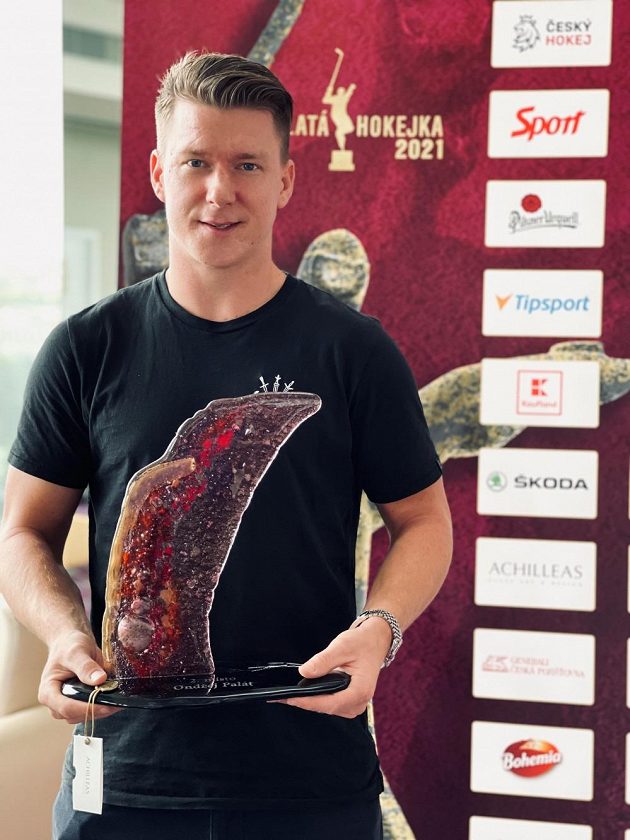 Ani zisk Stanley Cupu Ondřeji Palátovi na Zlatou hokejku nestačil.