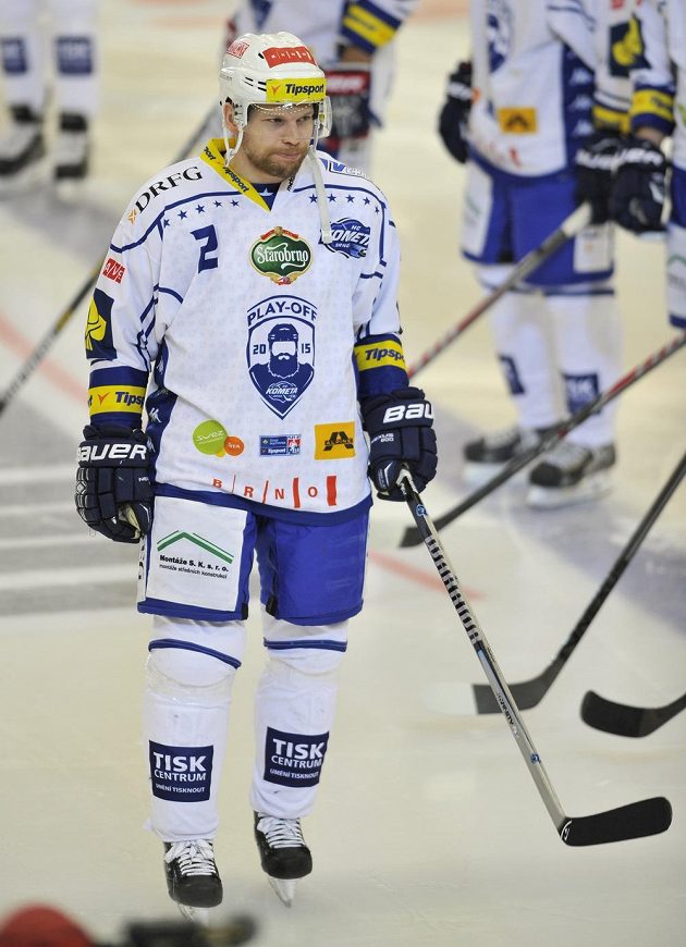 Brněnský obránce František Ptáček těsně před začátkem třetího semifinálového zápasu play off extraligy s Litvínovem.