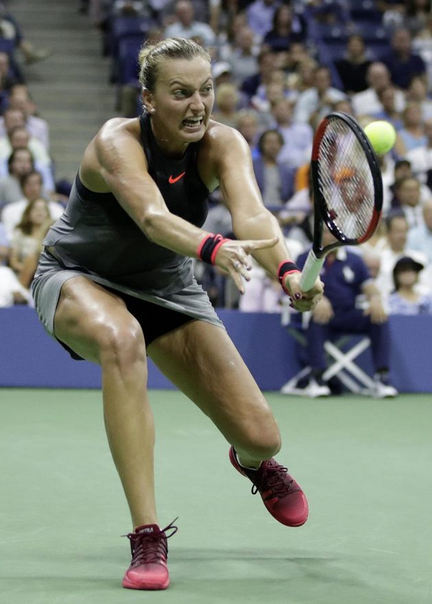 Bojovala, ale končí. Tenistka Petra Kvitová prohrála ve čtvrtfinále grandslamového US Open s domácí favoritkou Venus Williamsovou po setech 3:6, 6:3 a 6:7.
