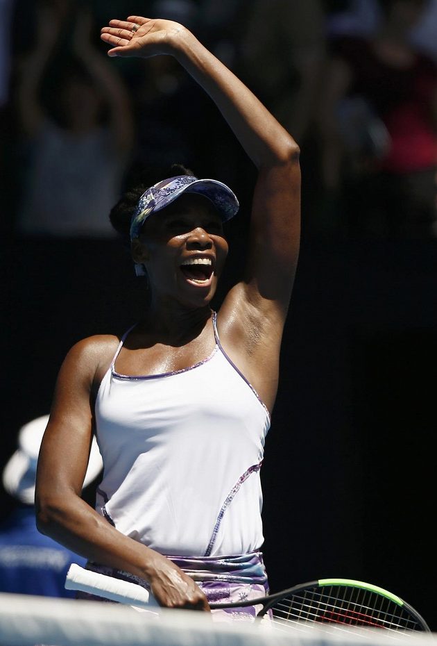 "Jsem tam," jakoby říkala Venus Williamsová poté, co se po 14 letech dostala do semifinále AO.