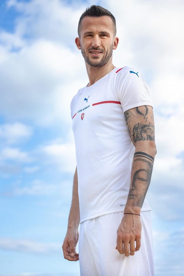 Tomáš Pekhart v novém dresu reprezentace.