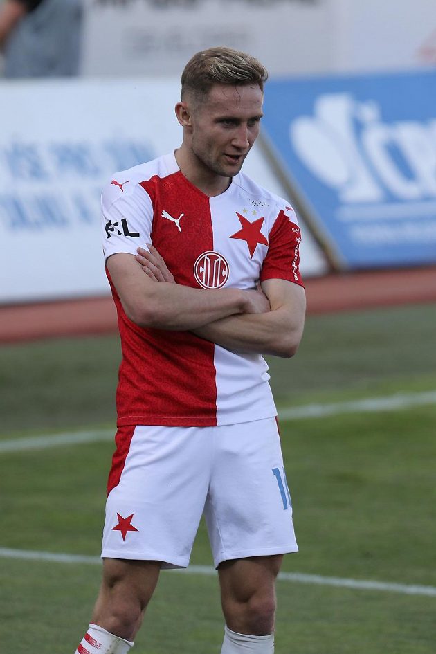 Jan Kuchta ze Slavie se raduje z branky v utkání první fotbalové ligy proti Olomouci.