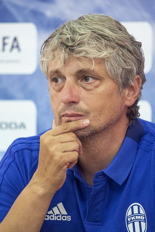 Trenér mladoboleslavských fotbalistů Jozef Weber před úvodním utkáním 2. předkola fotbalové Evropské ligy s týmem Ordabasy Šymkent.