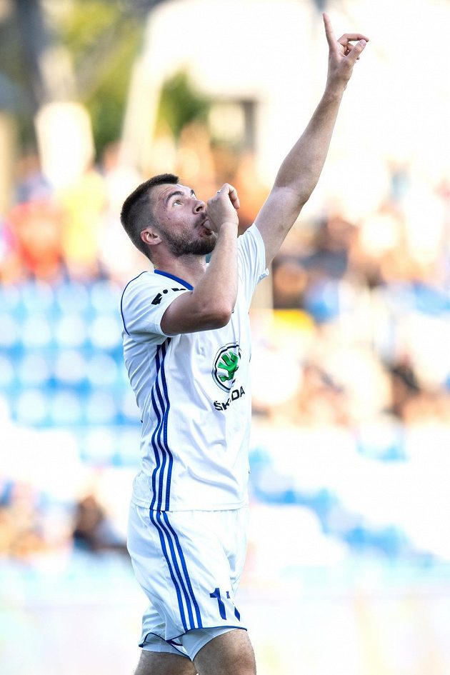 Nejlepší střelec Mladé Boleslavi Nikolaj Komličenko oslavuje gól na 1:1 během utkání 2. předkola Evropské ligy proti Ordabasy Šymkent.