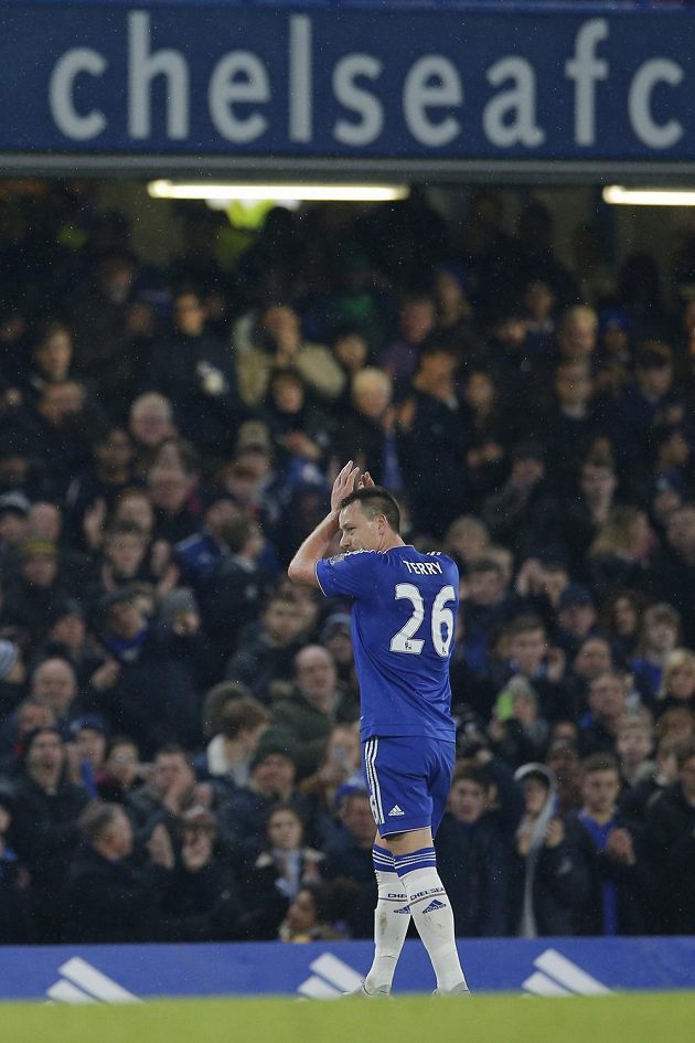 Zraněný stoper Chelsea John Terry musel střídat už v 38. minutě v zápase 26. kola anglické Premier League proti Newcastlu.