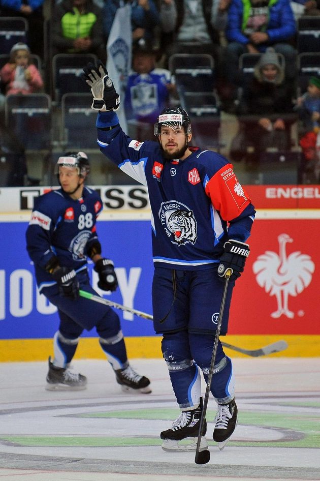 Liberecký Martin Bakoš, autor první branky osmifinále hokejové Ligy mistrů s Frölundou.