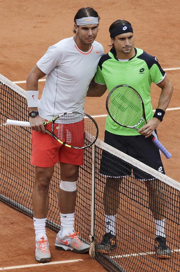 Španělský souboj - ve finále French Open se utkali Rafael Nadal a David Ferrer (vpravo).