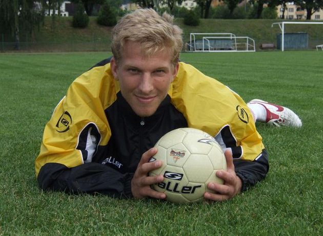 Navzdory nepřízni osudu zůstává fotbalista a trenér Petr Mikolanda nezdolným optimistou.