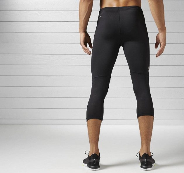 Tříčtvrteční legíny Reebok Running Essentials - pohled zezadu.