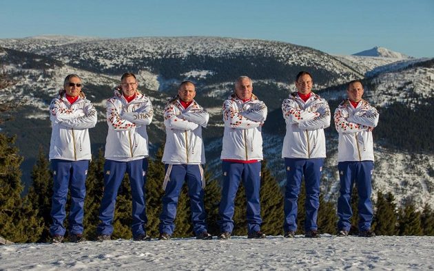 Tým z hor - zleva Petr Vichnar, Petr Kubásek, Jiří Hölzel, Pavel Čapek, Jan Holický a Roman Dostál.