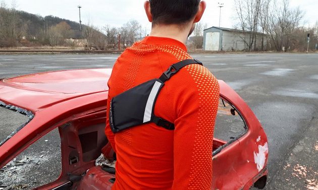 Běžecké pouzdro Binder Jogger od Mask Gear: Zadní díl je identický, jen zrcadlově převrácený.
