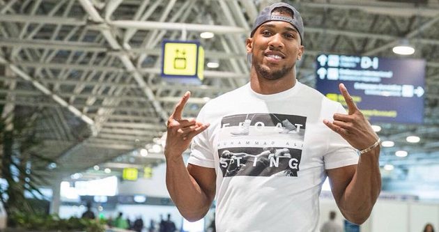 Anthony Joshua, král těžké váhy. Kdo bude jeho dalším soupeřem?
