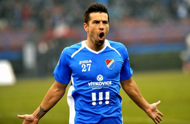 Milan Baroš v roli velkého triumfátora.