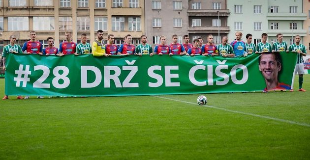 Klokani se také připojili k podpoře Mariána Čišovského, nemocného hráče plzeňské Viktorie.