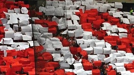 Fanoušci Slavie připravili pro rozlučku s Josefem Beránkem speciální choreografii.