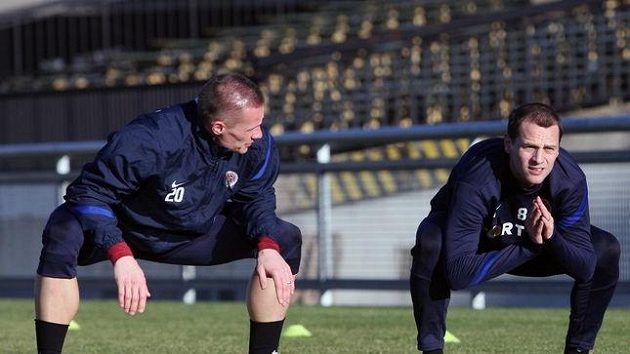 Tomáš Zápotočný (vlevo) a Marek Matějovský během prvního tréninku zimní přípravy.