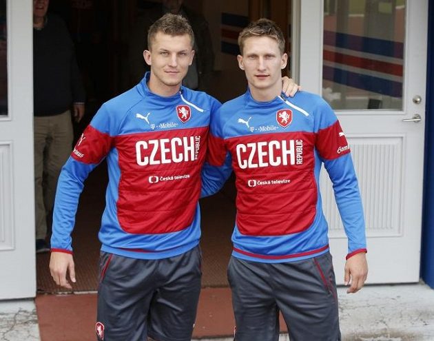 Tomáš Necid (vlevo), nebo Milan Škoda? Který z nich bude proti Islandu ten pravý...?