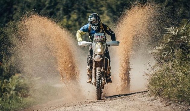 Senzace! Libor Podmol při své premiérové rallye v Řecku vyhrál šestou etapu.