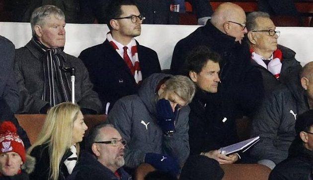 Manažer Arsenalu Arséne Wenger dobře věděl, že vyřazení ve 3. kole FA Cupu na hřišti Nottinghamu je pořádný průšvih.
