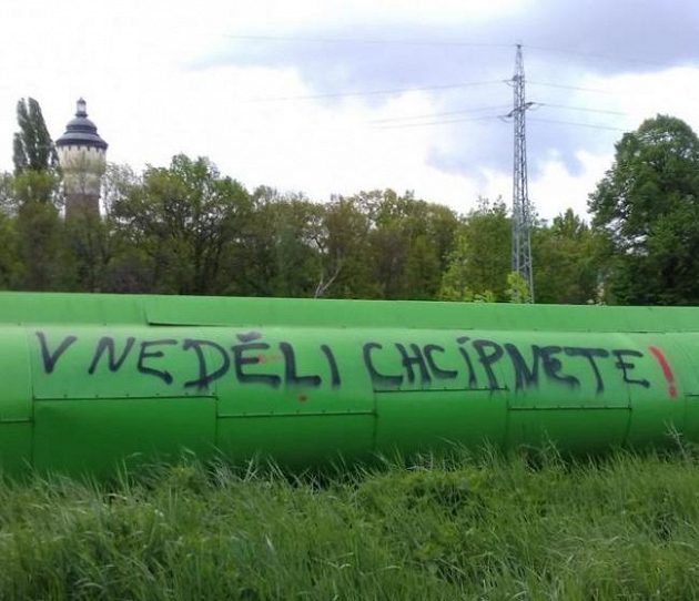 Mají chcípnout kvůli fotbalu a titulu pro Slavii...?