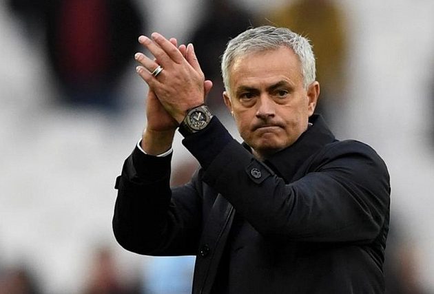 Manažer Tottenhamu Hotspur děkuje fanouškům za přivítání i podporu svého týmu.