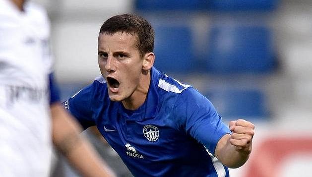 Liberecký Herolind Shala oslavuje gól na 2:0 během utkání 3. předkola Evropské ligy s Hapoelem Kirjat Šmona.