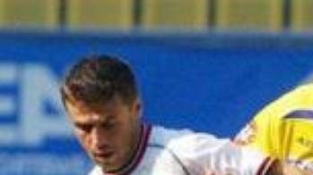 Příbramský Marek Kulič (vlevo) bojuje s Tomášem Hunalem z Teplic. Příbramský Marek Kulič (vlevo) bojuje s Tomášem Hunalem z Teplic.