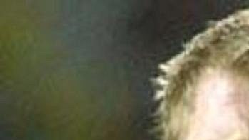 Německý brankář Oliver Kahn. Německý brankář Oliver Kahn.