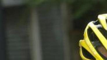 Lance Armstrong odmítl obléci žlutý trikot. Lance Armstrong odmítl obléci žlutý trikot.