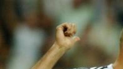 Za výlet do Londýna brazilského útočníka Ronalda v Madridu nepochválí. Za výlet do Londýna brazilského útočníka Ronalda v Madridu nepochválí.