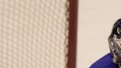 Reinhard Divis ještě v dresu St. Louis Blues nyní září v rakouském Salcburku. Reinhard Divis ještě v dresu St. Louis Blues nyní září v rakouském Salcburku.