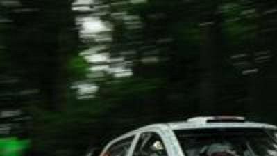 Jan Kopecký s vozem Škoda Fabia WRC na trati Německé rallye Jan Kopecký s vozem Škoda Fabia WRC na trati Německé rallye
