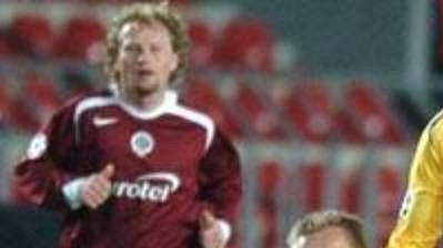 Sparta doma s Arsenalem prohrála. Sparta doma s Arsenalem prohrála.