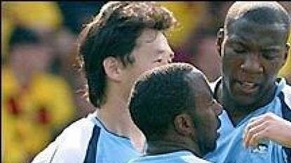 Radost fotbalistů Manchesteru City Radost fotbalistů Manchesteru City
