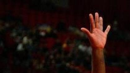 I přes výborný výkon opory z NBA Andreje Kirilenka (uprostřed), podlehli ruští basketbalisté Francii I přes výborný výkon opory z NBA Andreje Kirilenka (uprostřed), podlehli ruští basketbalisté Francii