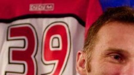 Dominik Hašek je údajně jednou z hvězd NHL, která by se nebránila startu v Original Stars League. Dominik Hašek je údajně jednou z hvězd NHL, která by se nebránila startu v Original Stars League.